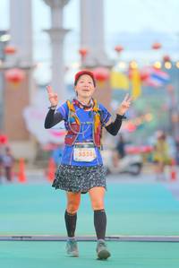 BIB: 5558
                            <button type="button" onclick="openModal(21766439)" class="btn btn-primary btn-sm float-right btn-popup" data-toggle="modal" data-target=".modal-high-quality">
                        <i class="fas fa-shopping-cart"></i> Add to Cart
                    </button>
                                            <button type="button" onclick="isThisMe(21766439, true)" class="btn btn-success btn-sm float-right btn-popup btn-isme hidden" data-toggle="tooltip" data-placement="bottom" title="นี่คือรูปของคุณใช่ไหม คลิกที่นี่เพื่อเอาเข้าอัลบั้ม">
                        <i class="fas fa-plus"></i> Add to album
                    </button>
                    <button type="button" onclick="isThisMe(21766439, false)" class="btn btn-warning btn-sm float-right btn-popup btn-isnotme hidden">
                        <i class="fas fa-ban"></i> Remove from album
                    </button>